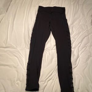 Lululemon tight with mesh